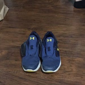 Youth Under armor running shoes